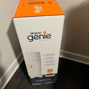 BRAND NEW STILL IN BOX DIAPER GENIE